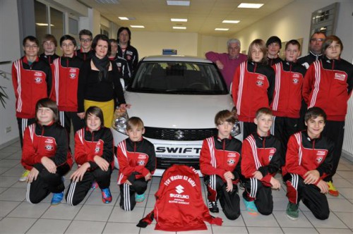 Präsentationsanzüge für die C2-Junioren