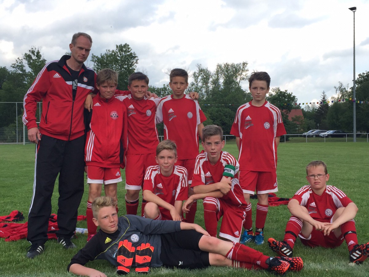 Saisonabschluss der Wacker D2-Junioren in Apfelstädt