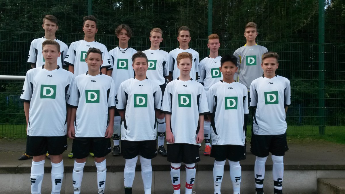 Neue Trikots von Deichmann