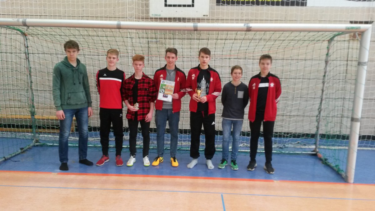 Titel aus dem letzten Jahr verteidigt