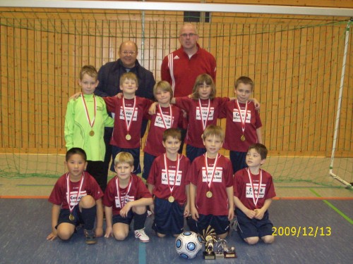 Auch F-Junioren werden Hallenkreismeister