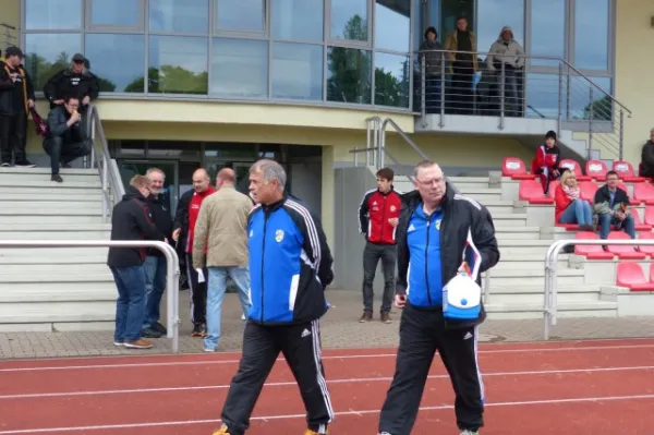 Letztes Oberliga-Heimspiel + Verabschiedung Bühner