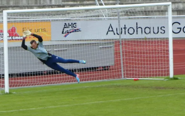 Letztes Oberliga-Heimspiel + Verabschiedung Bühner