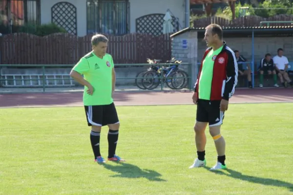 Alte Herren: Internationaler Sommercup in Prag