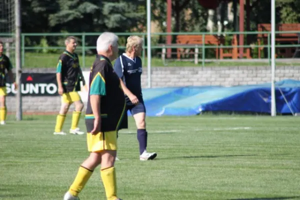 Alte Herren: Internationaler Sommercup in Prag