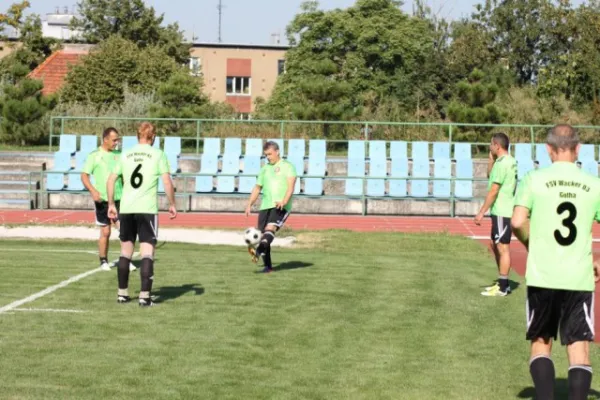 Alte Herren: Internationaler Sommercup in Prag