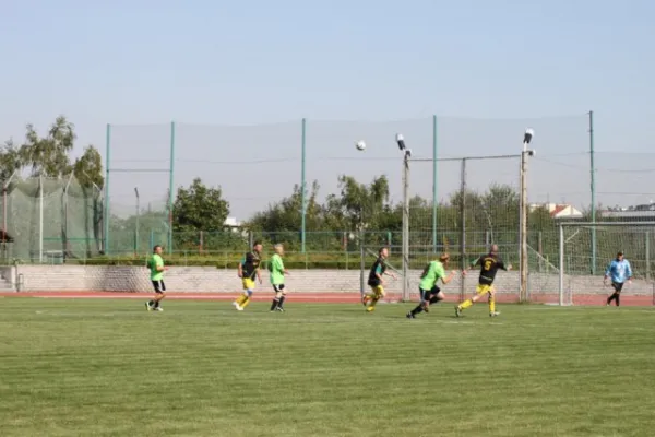 Alte Herren: Internationaler Sommercup in Prag