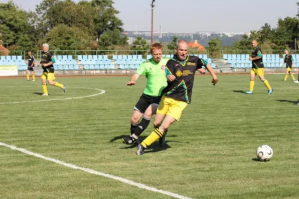 Alte Herren: Internationaler Sommercup in Prag