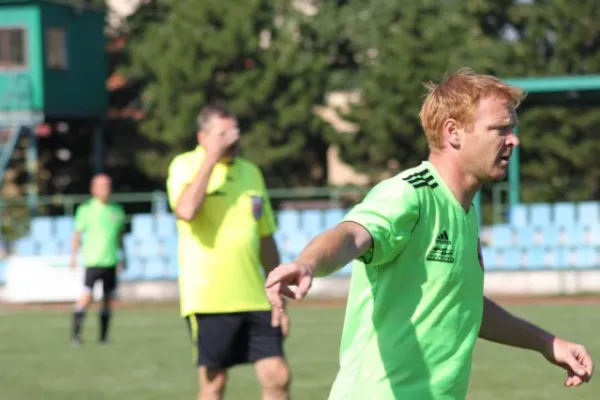 Alte Herren: Internationaler Sommercup in Prag