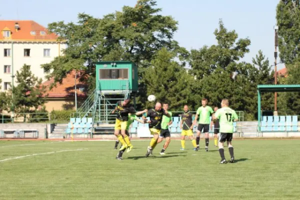 Alte Herren: Internationaler Sommercup in Prag