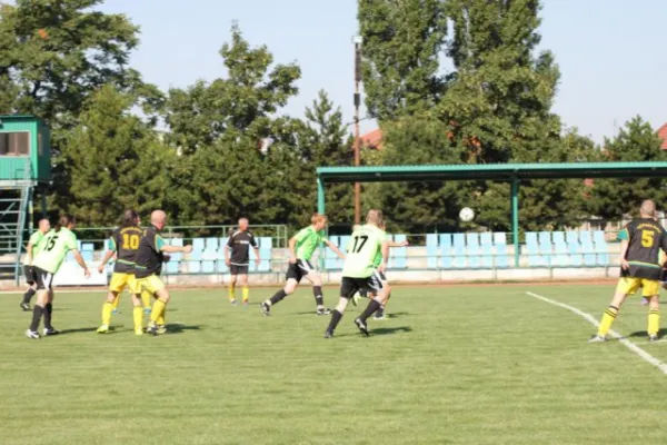 Alte Herren: Internationaler Sommercup in Prag