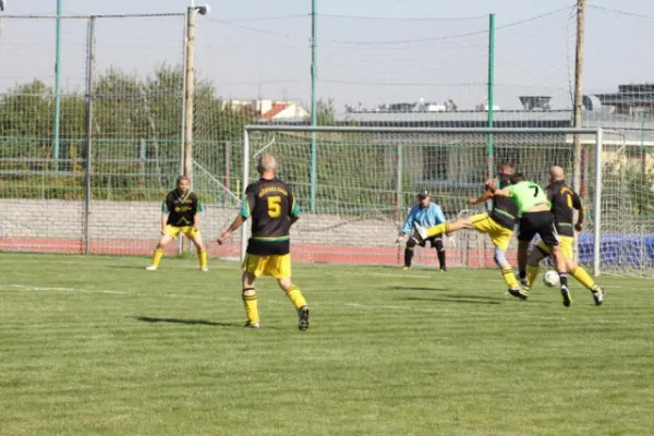 Alte Herren: Internationaler Sommercup in Prag