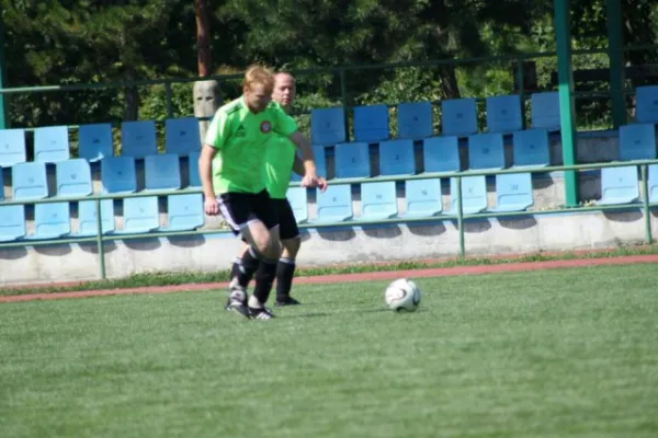 Alte Herren: Internationaler Sommercup in Prag