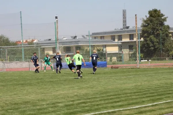 Alte Herren: Internationaler Sommercup in Prag