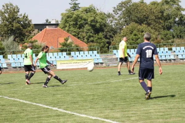 Alte Herren: Internationaler Sommercup in Prag