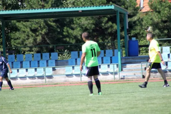 Alte Herren: Internationaler Sommercup in Prag