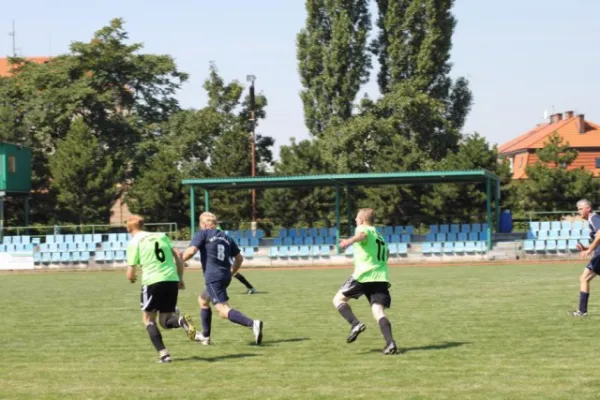 Alte Herren: Internationaler Sommercup in Prag