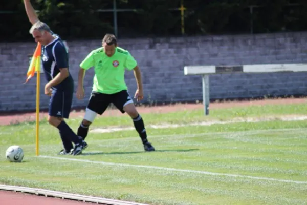 Alte Herren: Internationaler Sommercup in Prag