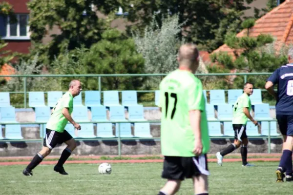 Alte Herren: Internationaler Sommercup in Prag