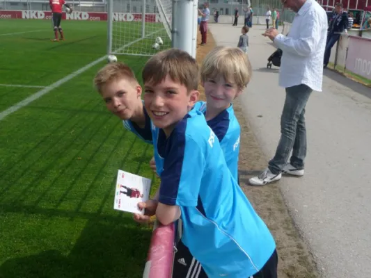 E-Junioren: Trainingslager und Spiel beim 1.FCN